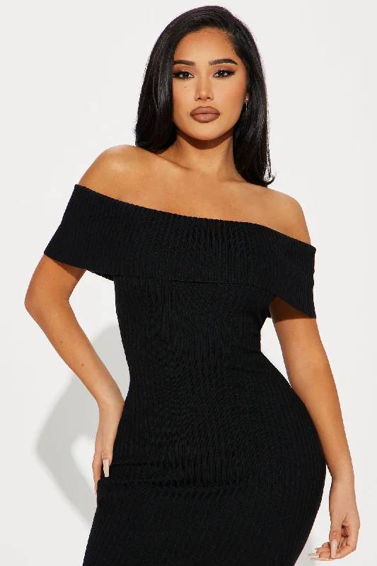 Adrienne Sweater Midi Dress - Black