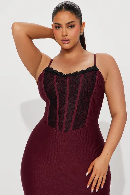 Carolina Bandage Midi Dress - Burgundy