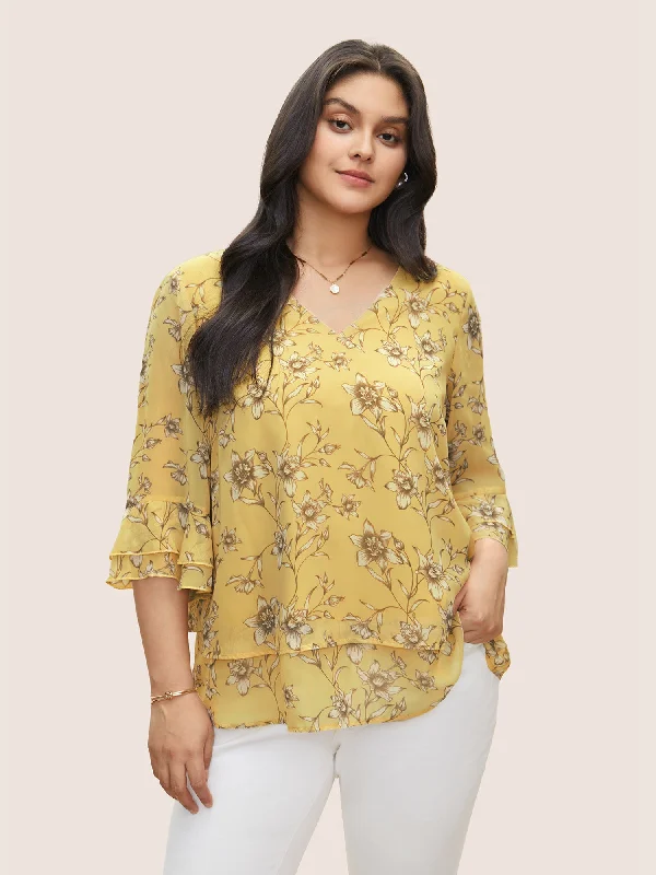 Daffodils Print Tiered Ruffle Sleeve Mesh Blouse