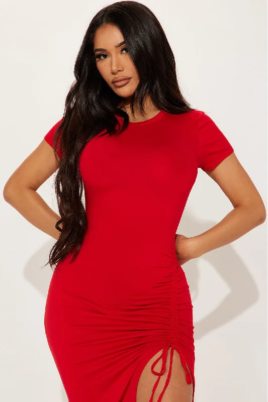 Dani Ruched Midi Dress - Red