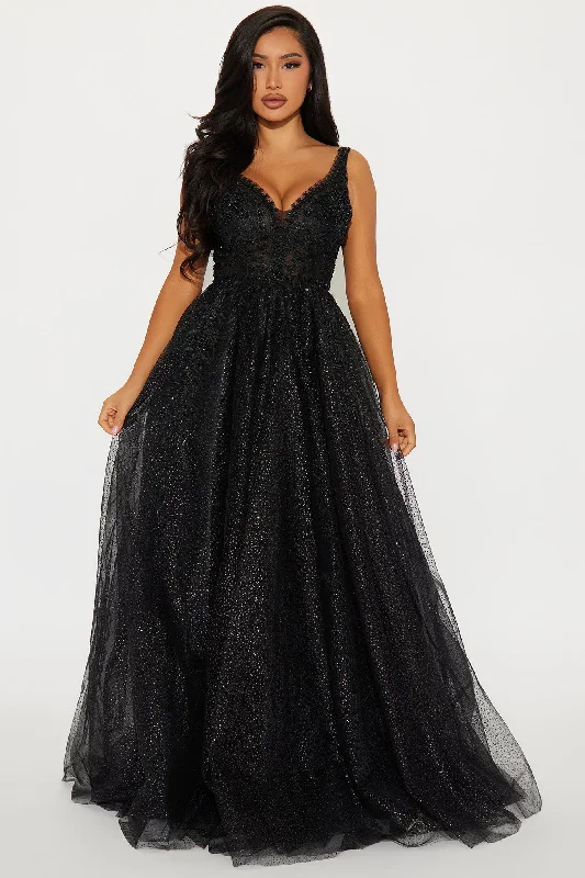 Enchanting Ball Gown - Black