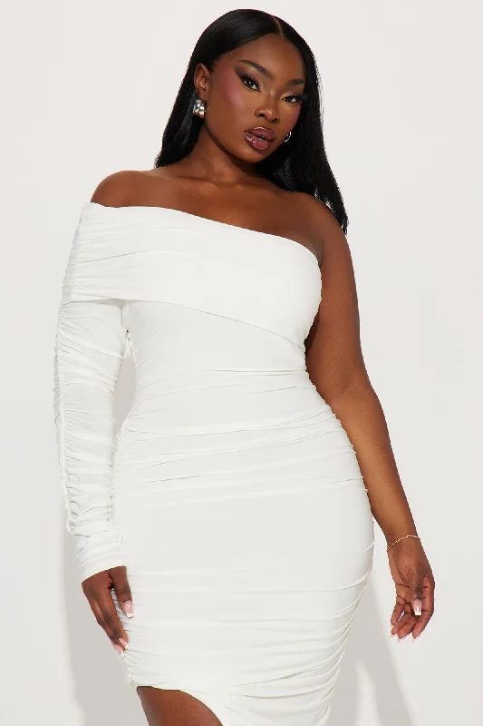 Isabella Ruched Midi Dress - Off White