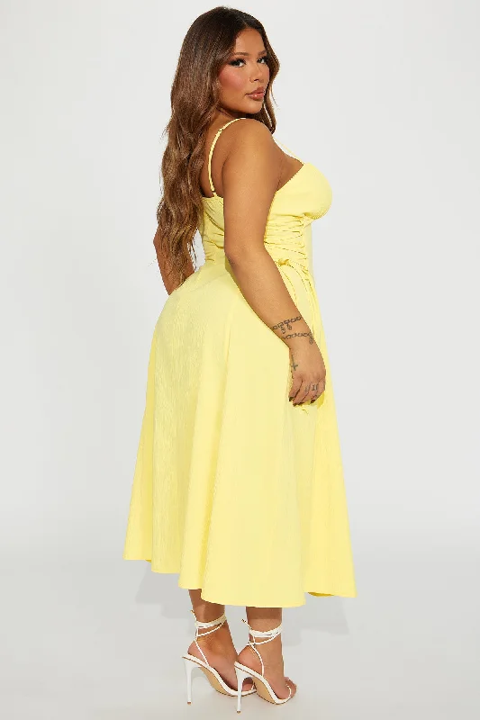 Jackie Lace Up Mid Dress - Yellow