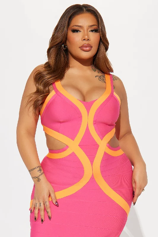 Jocie Bandage Maxi Dress - Pink/combo