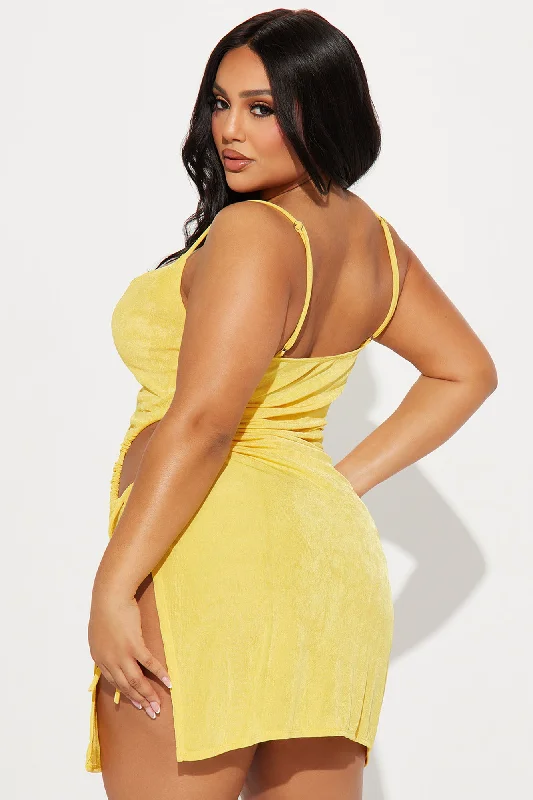 Just A Lil Vacay Mini Dress - Yellow