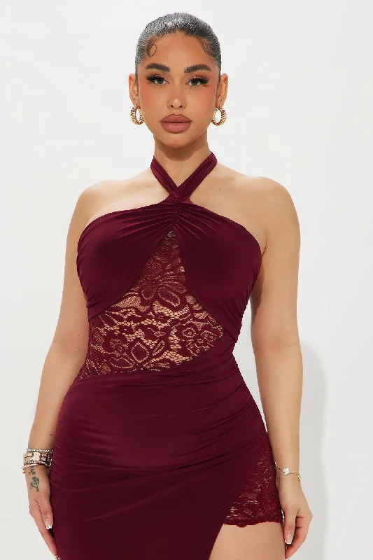 Olivia Lace Maxi Dress - Burgundy