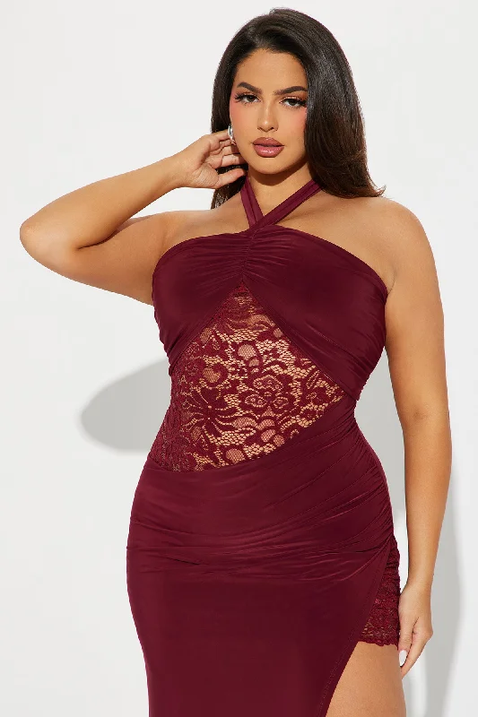 Olivia Lace Maxi Dress - Burgundy