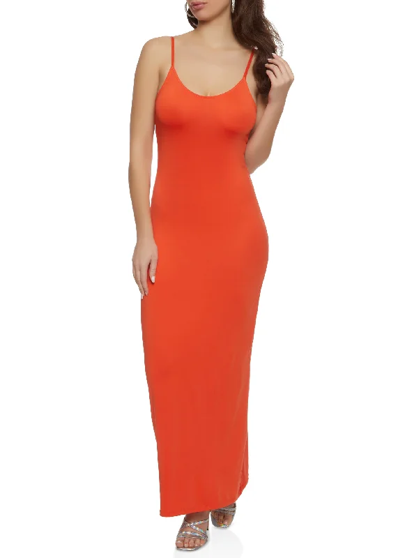 Solid Scoop Neck Sleeveless Maxi Dress