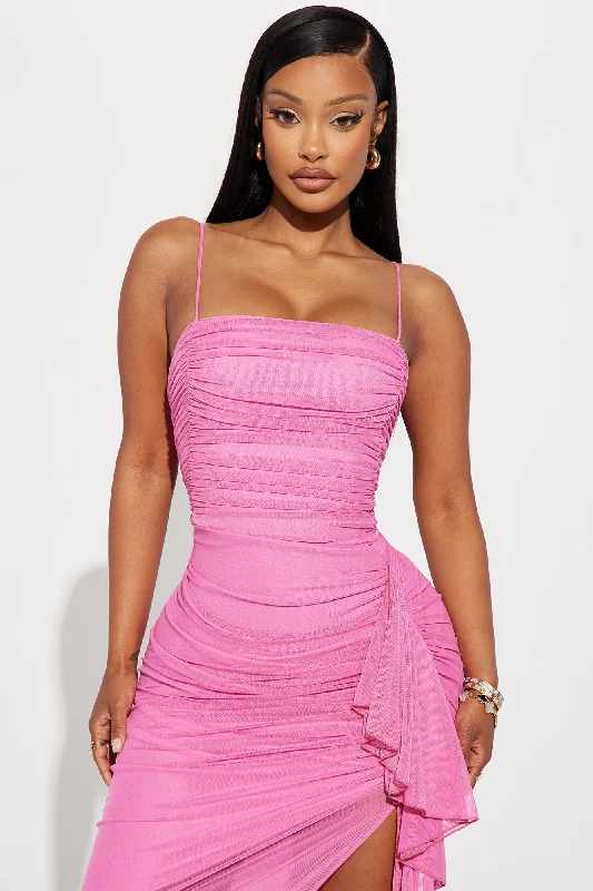 Pretty Lady Ruched Midi Dress - Pink