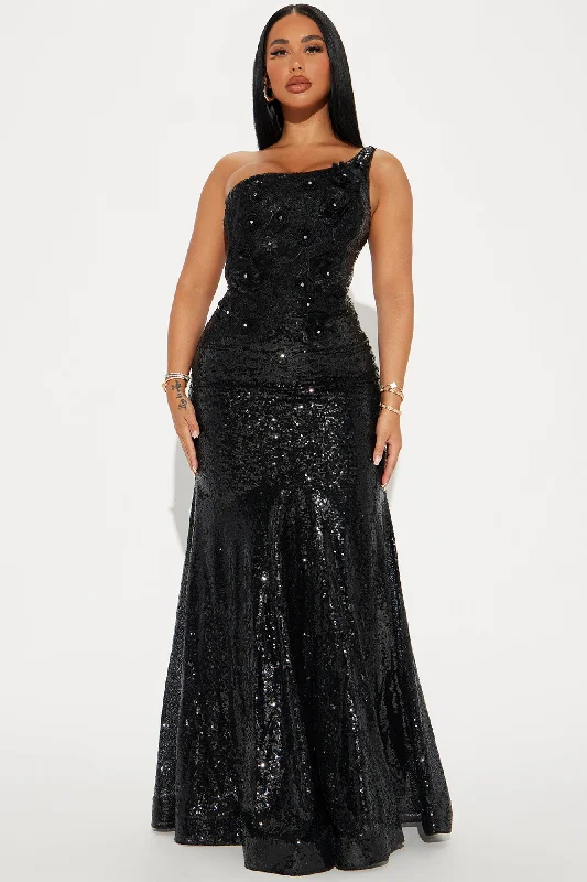 Special Invite Sequin Gown - Black