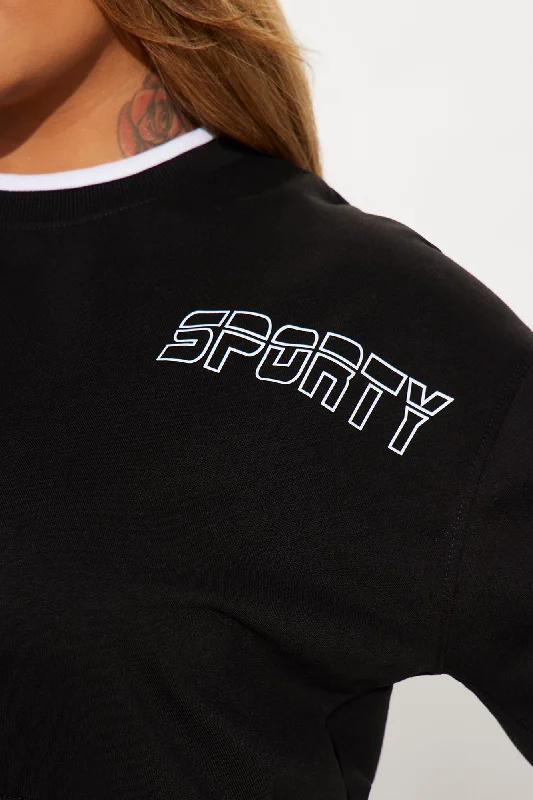 Sporty And Flirty Cropped Sweatshirt - Black/White