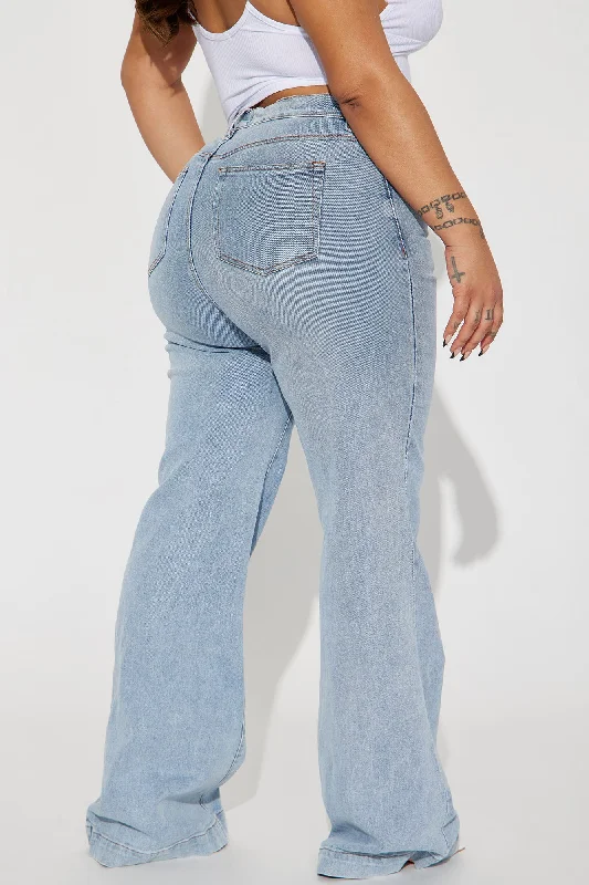 Bridge The Distance Wide Leg Jeans - Medium Blue Wash