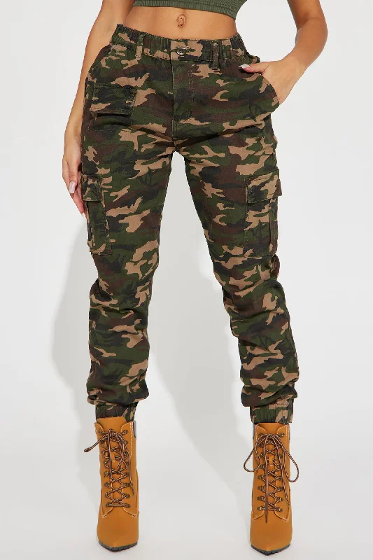 Cadet Kylie Camp Pants - Camo