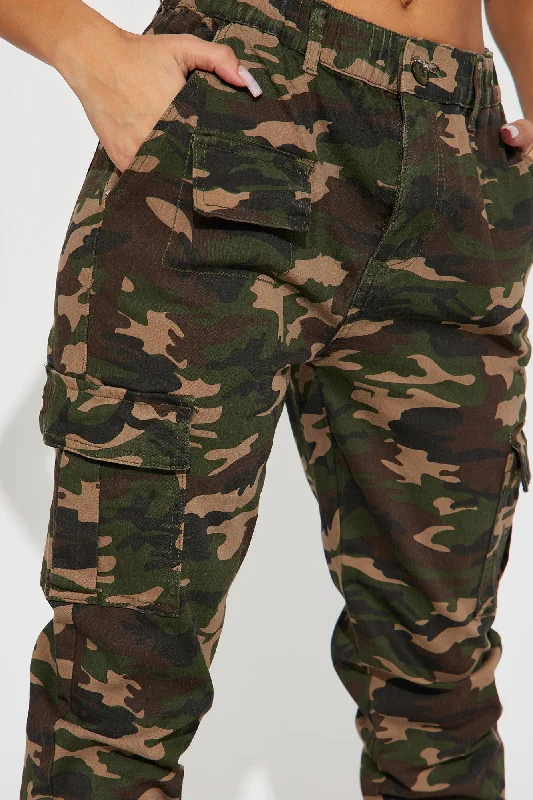 Cadet Kylie Camp Pants - Camo