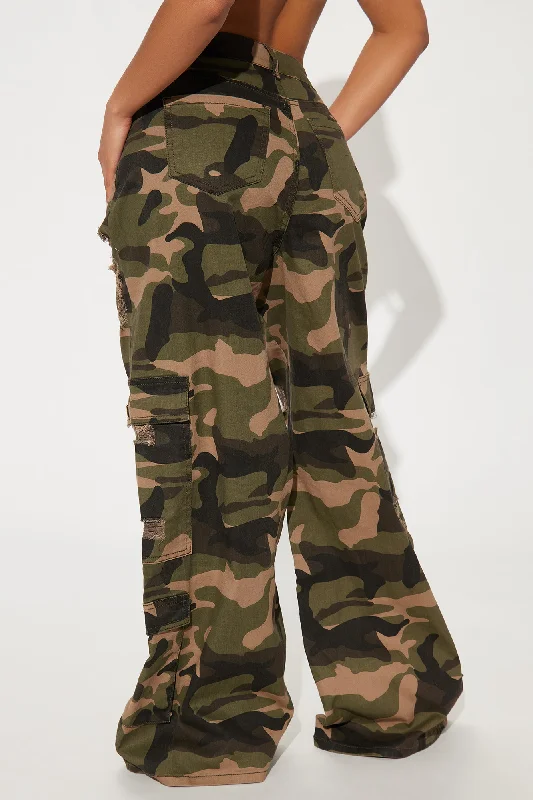 Camelia Camo Wide Leg Cargo Pant - Olive/combo