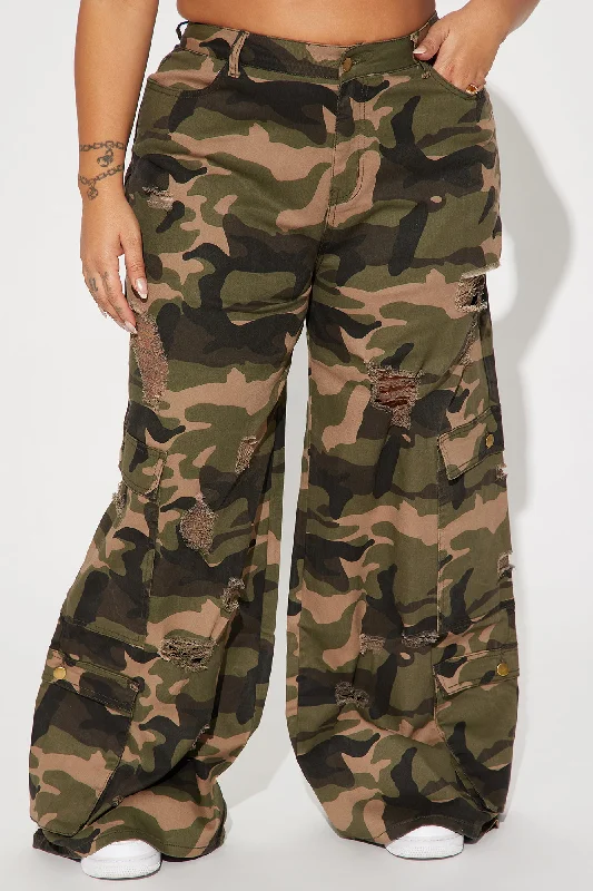 Camelia Camo Wide Leg Cargo Pant - Olive/combo