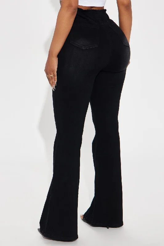 Chelsea V Waist Flare Pant - Black