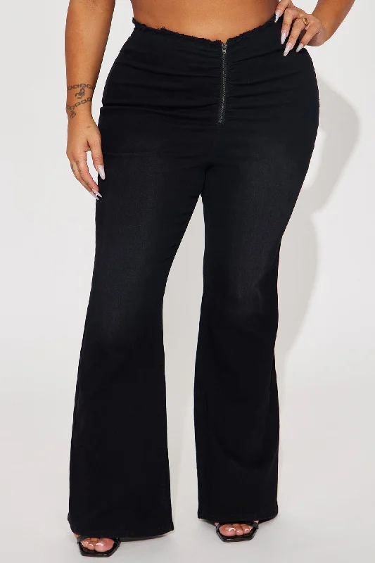 Chelsea V Waist Flare Pant - Black