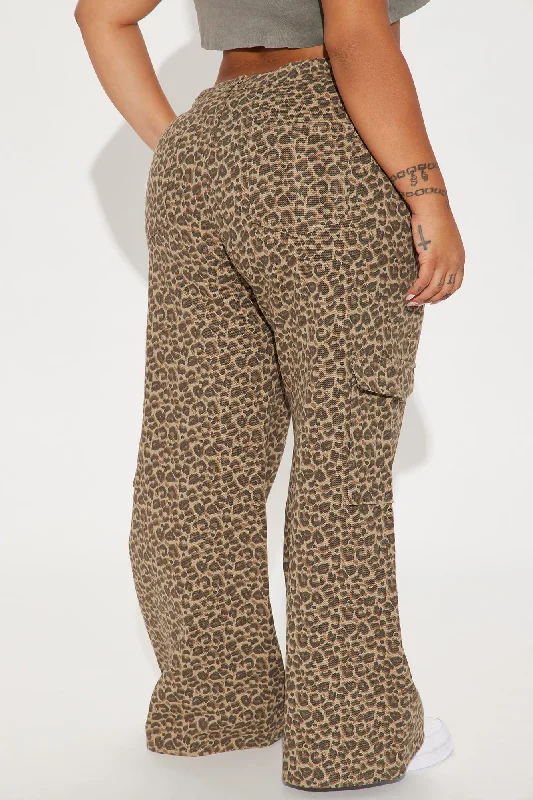 Crossing Boundaries Leopard Cargo Pant - Brown/combo