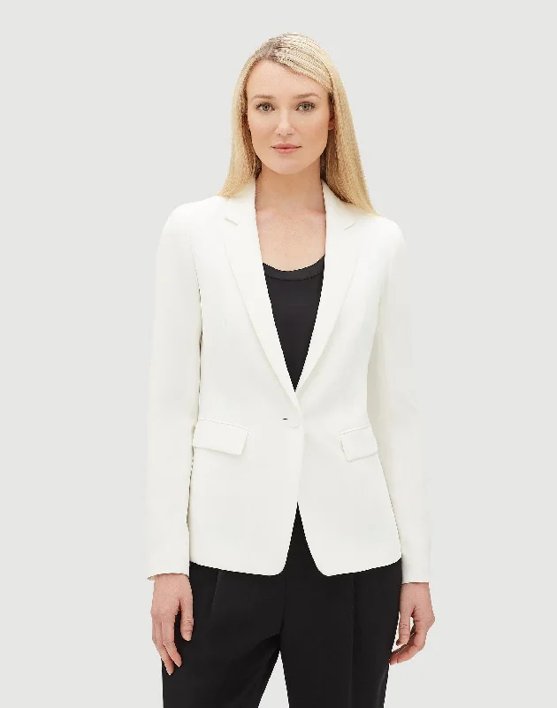 Finesse Crepe Lyndon Blazer