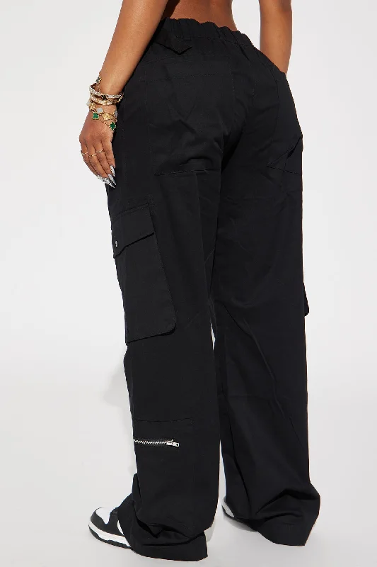 Flying High Cargo Pant - Black