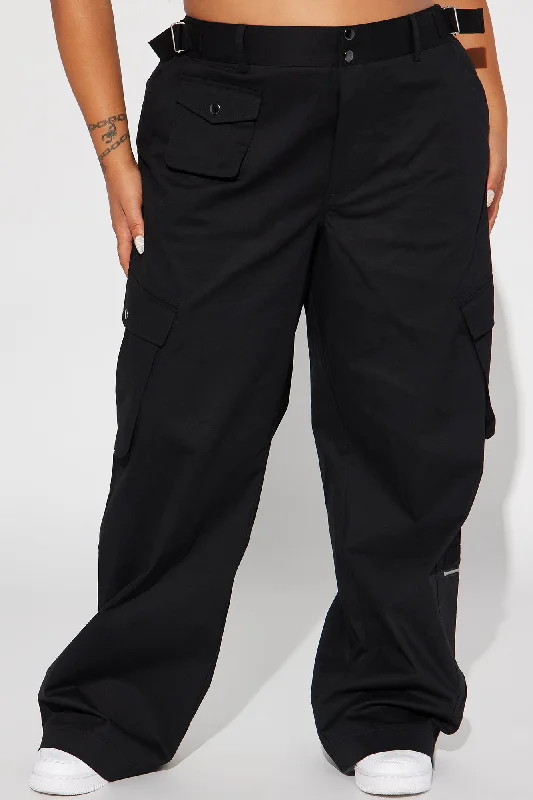 Flying High Cargo Pant - Black