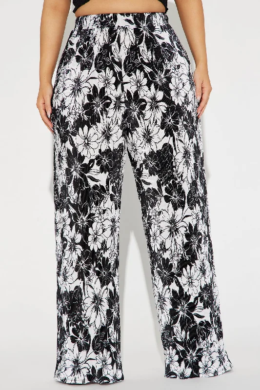 Getaway Wide Leg Plisse Pant - Black/White