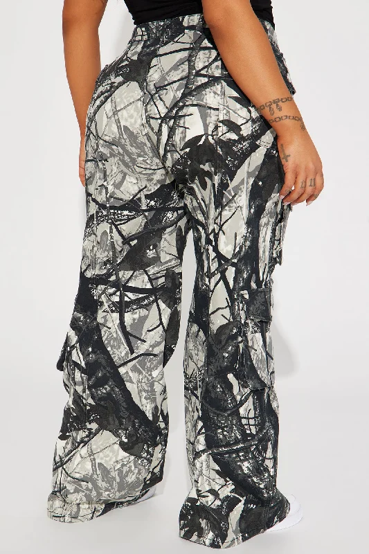 Kaitlyn Camo Cargo Pant - Grey/combo