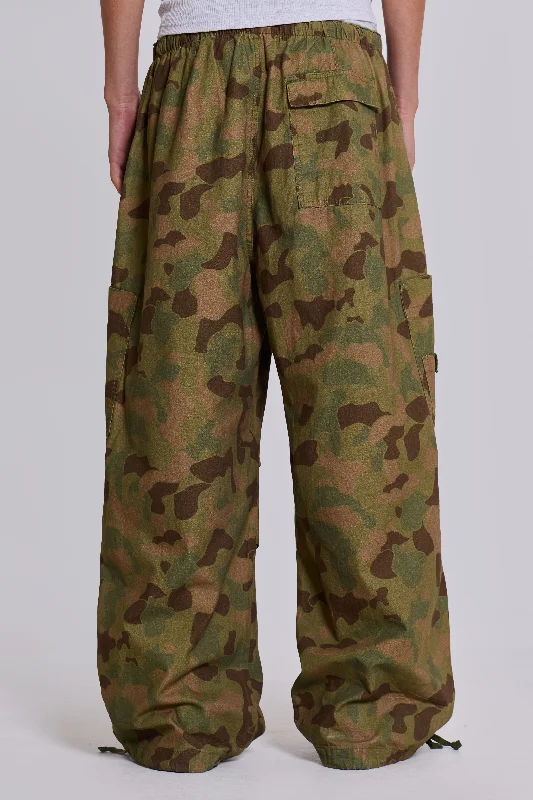 Duck Camo Parachute Pants