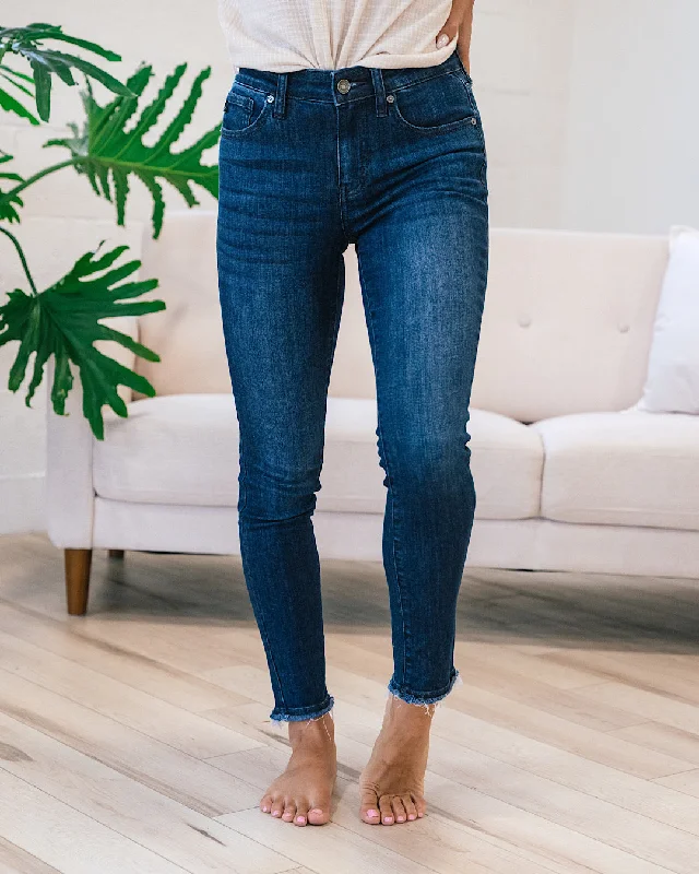 KanCan Leah Fray Hem Skinny Jeans