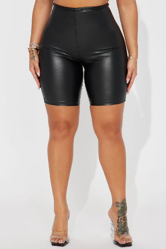 On The Daily Faux Leather Biker Short - Black