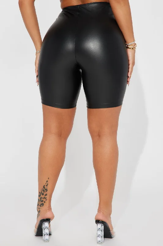 On The Daily Faux Leather Biker Short - Black