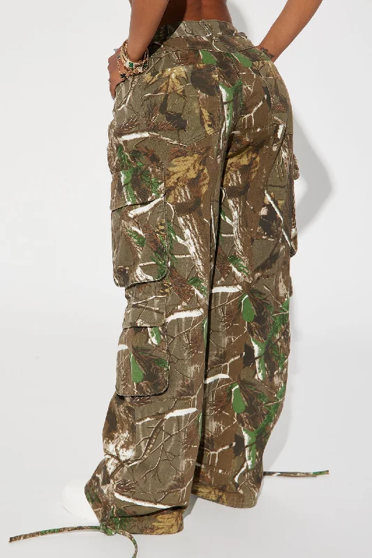 On The Hunt Camo Cargo Pant - Green/combo