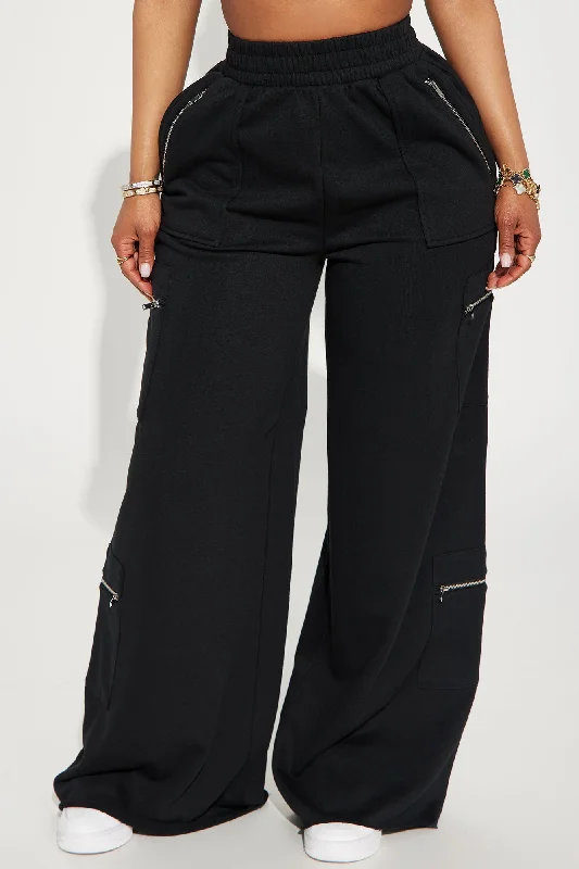 Out Of The Way Lounge Pant - Black