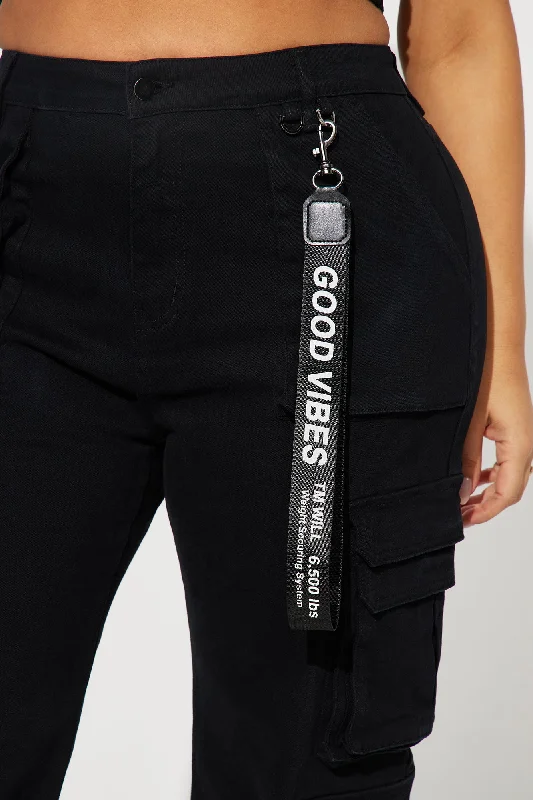 Petite Good Vibes Cargo Jogger - Black