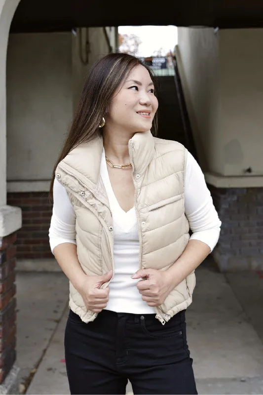 Petite Packable Puffer Vest (Khaki)