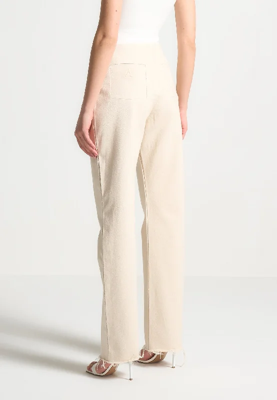 Pleated Boyfriend Jeans - Cream