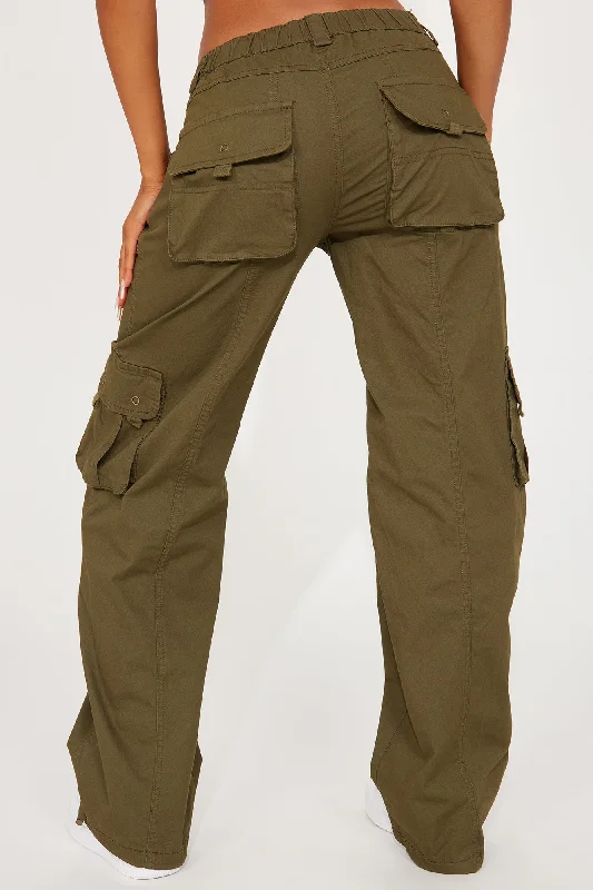 Shame On You Cargo Jogger - Olive