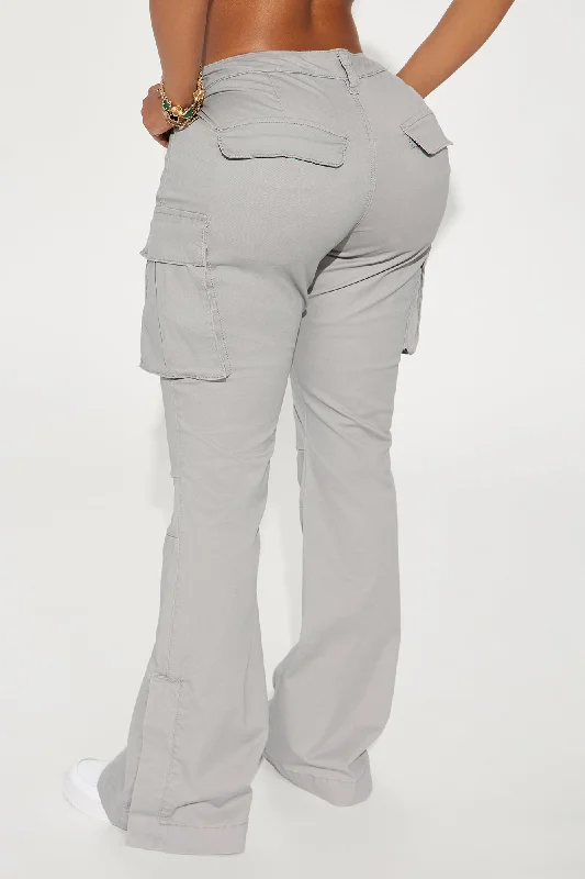 She's a Keeper Cargo Pant - Grey