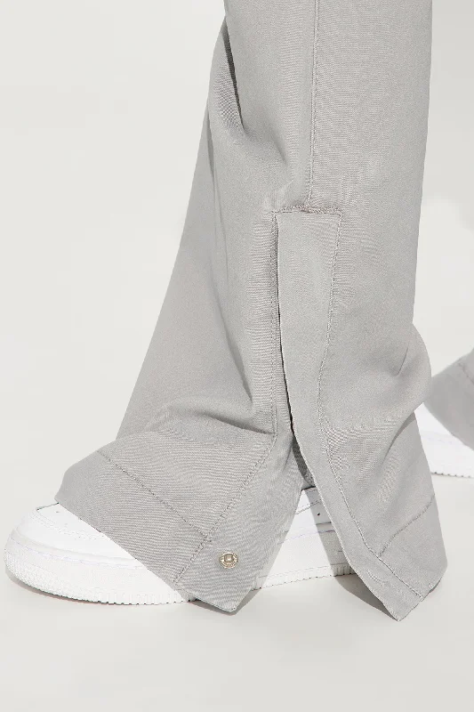 She's a Keeper Cargo Pant - Grey