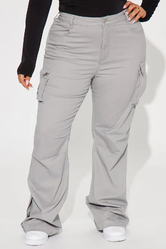 She's a Keeper Cargo Pant - Grey