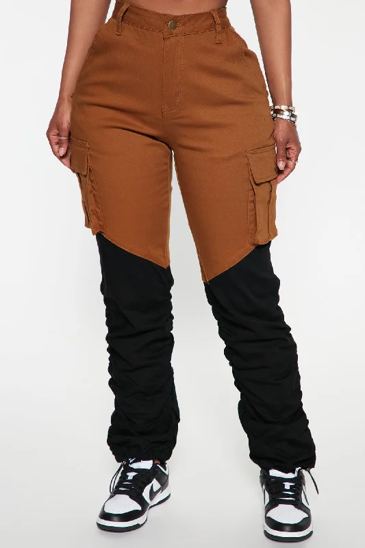 She's In Charge Colorblock Cargo Pant - Cognac