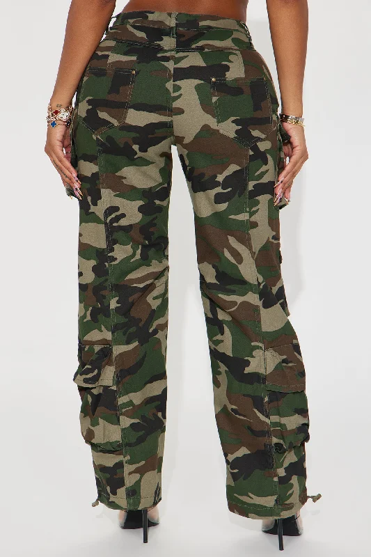 Taking Control Camo Wide Leg Cargo Pant - Olive/combo