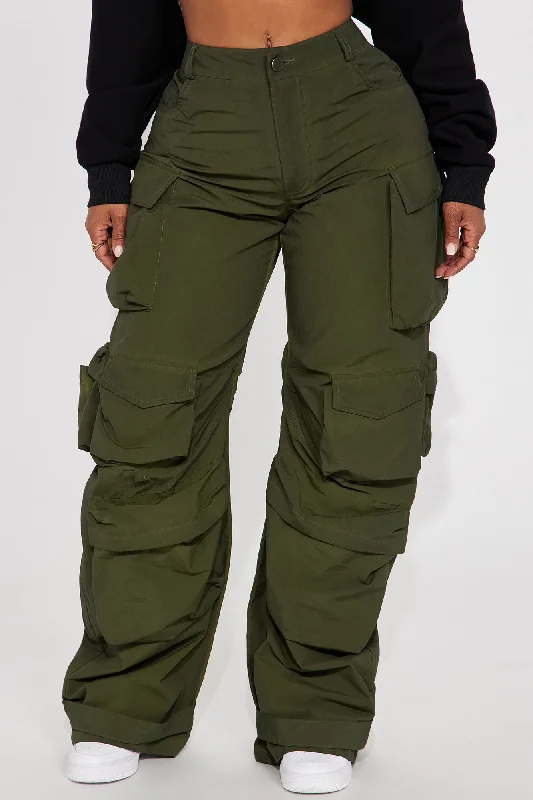 Talk It Up Oversized Cargo Pant - Olive