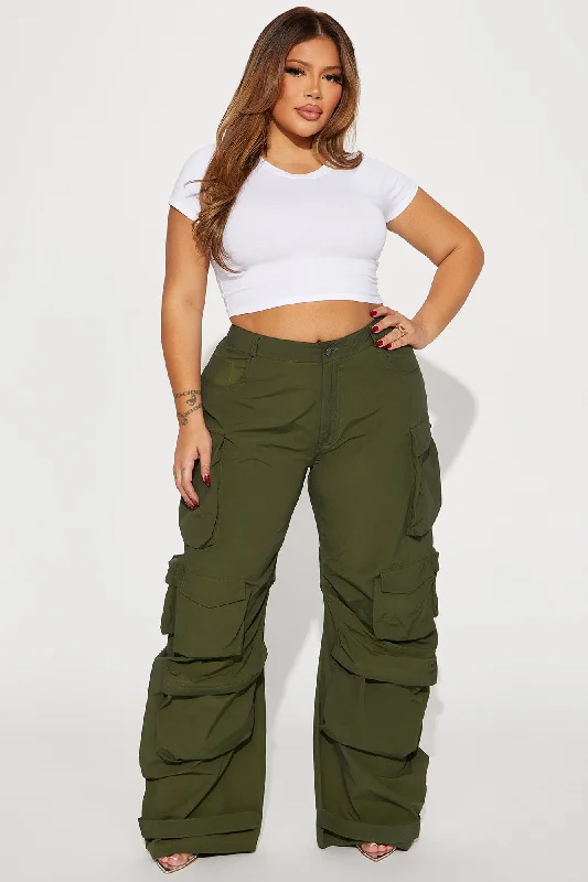 Talk It Up Oversized Cargo Pant - Olive