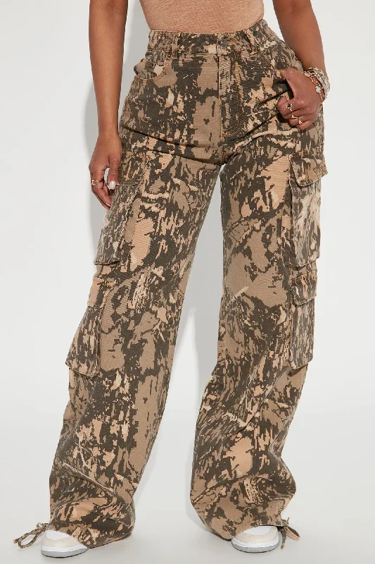 Topanga Camo Cargo Pant - Green/combo