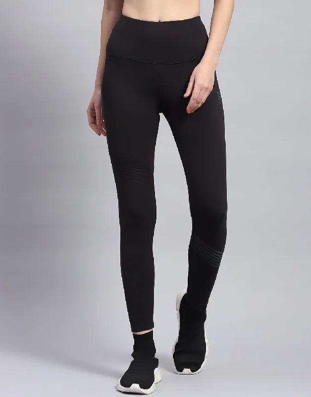 Women Black Solid Regular Fit Legging