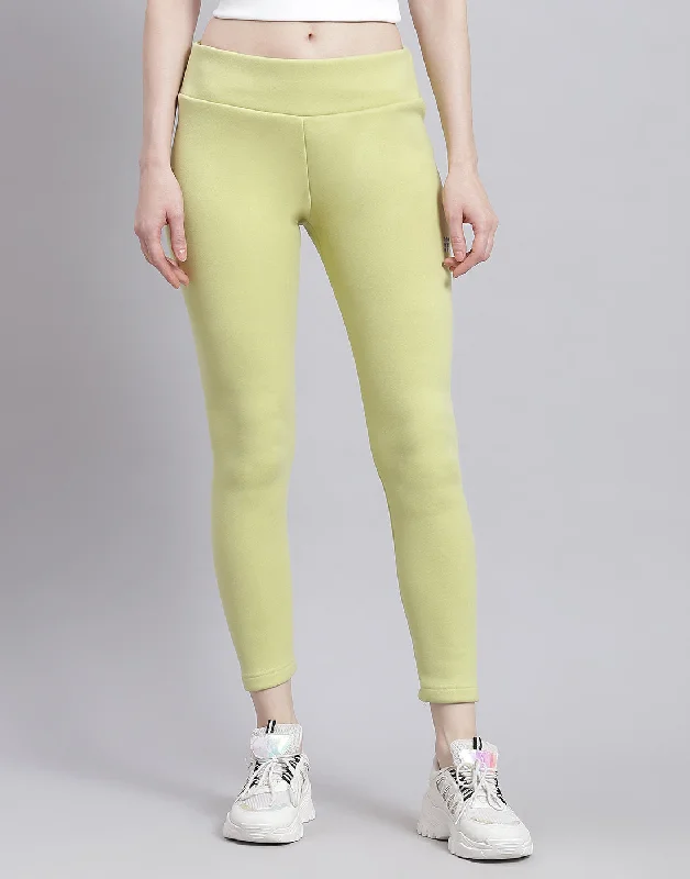 Women Green Solid Regular Fit Legging