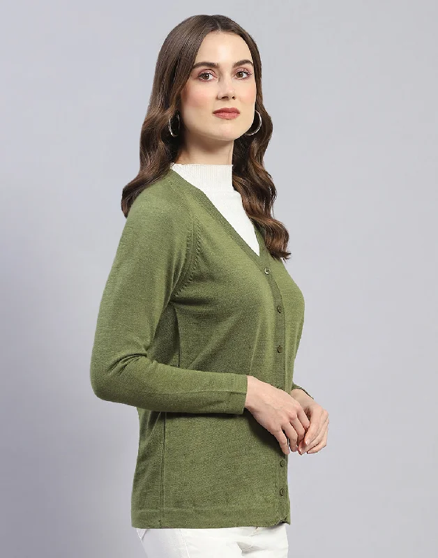 Women Green Solid V Neck Full Sleeve Cardigan